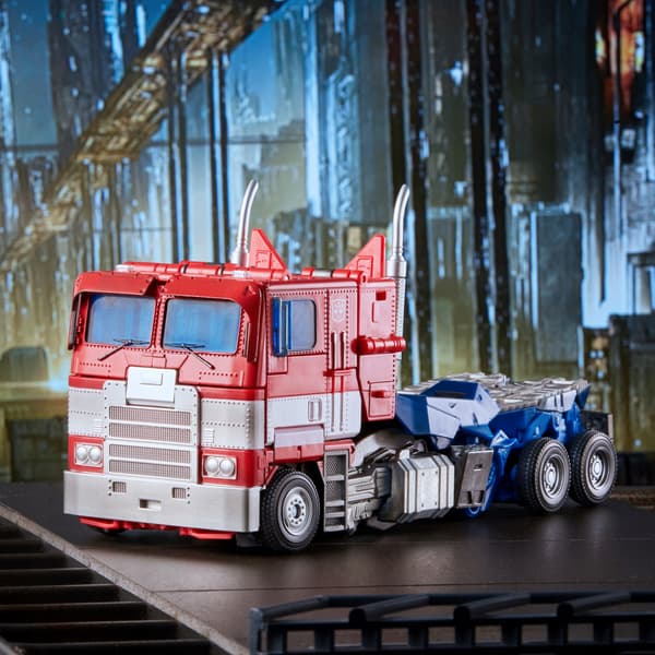 Transformers: Optimus Prime MPM12 Masterpiece Movie