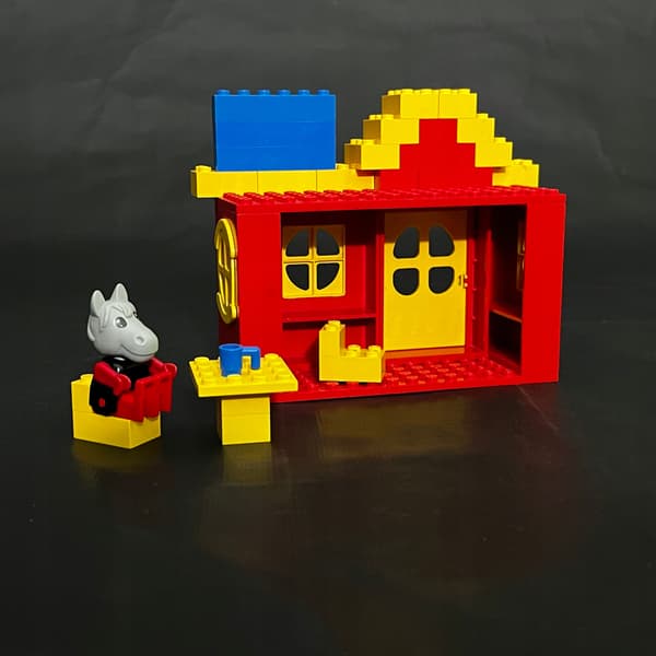 3665 LEGO Ice Cream Parlour
