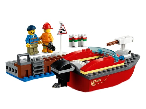 LEGO City 60213 Fire at the Docks – Fire Brigade