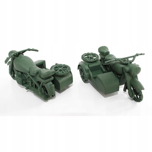 Simulation base German motorbike Sandy landscape Soldier figures