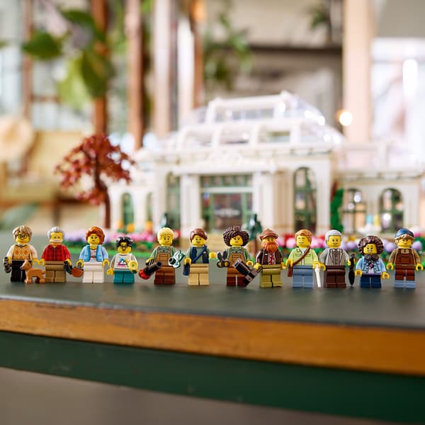 LEGO 21353 Ideas – Botanical Garden