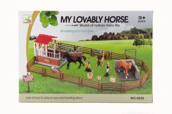 Padok + horse paddock + stables + 2 horses