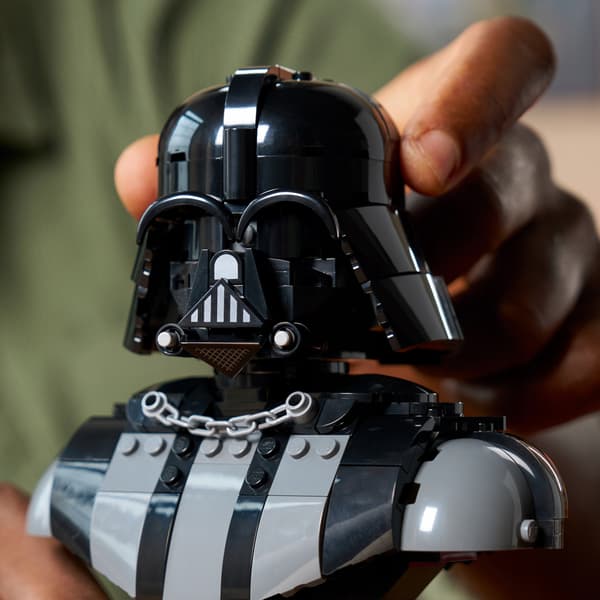 LEGO Star Wars Darth Vader Bust 75439