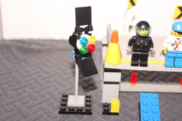 LEGO STUDIOS 1353 Car Stunt Studio Set