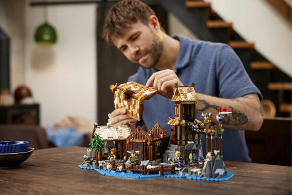 LEGO Ideas 21343 Viking Village