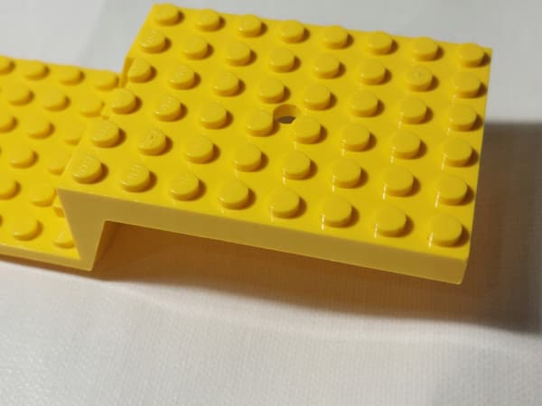 LEGO Train Chassis 2972b, yellow