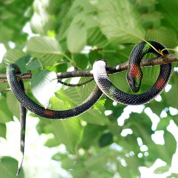 6x REALISTIC STRETCHY RUBBER SNAKE – SQUISHY TOY – PRANK GADGET