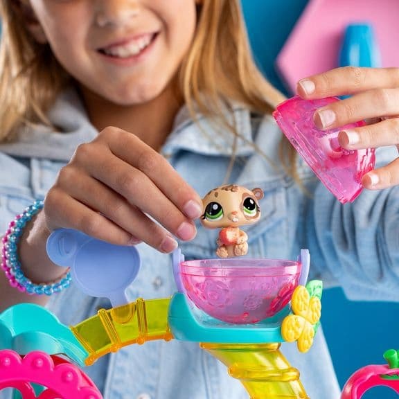 Littlest Pet Shop – Fun Factory Set + 2 figures LPS00519