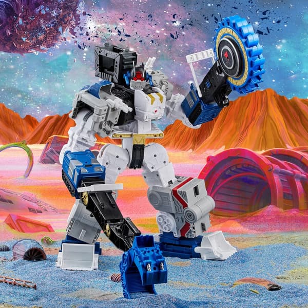 Transformers Generations Legacy Cybertron Universe Metroplex Titan Figure