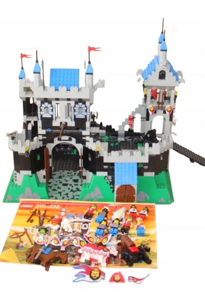 LEGO CASTLE 6090 INSTRUCTION MANUAL: Royal Knight's Castle set