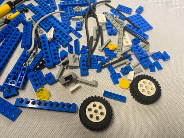 LEGO Technic 8042 Pneumatic Set