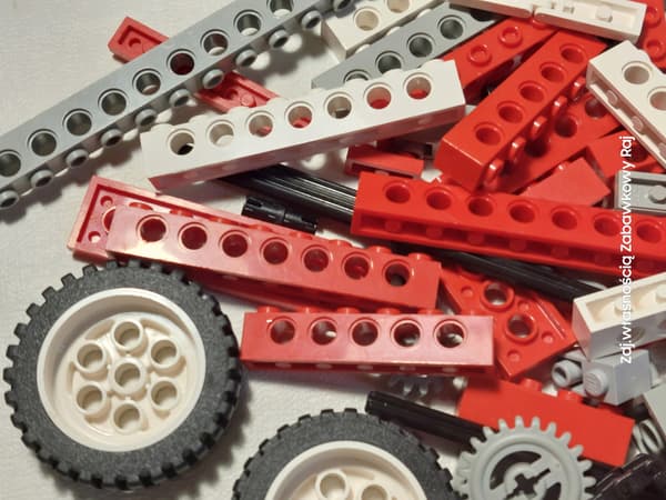 LEGO 8835 Forklift