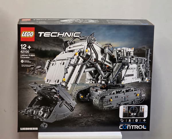 LEGO Technic 42100 Liebherr R 9800 Excavator