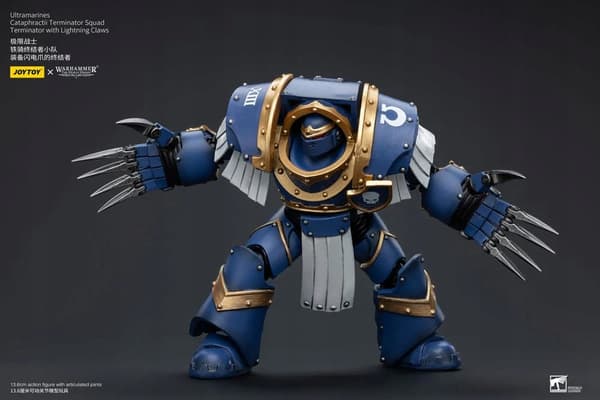 JoyToy Warhammer Ultramarines Cataphractii Terminator with Lightning Claws