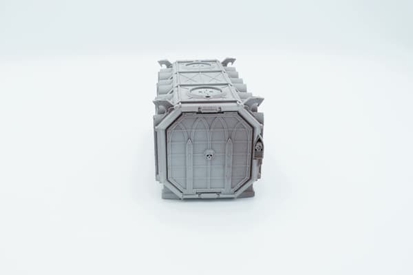 Warhammer 40k Munitorum Armoured Container – plastic terrain piece