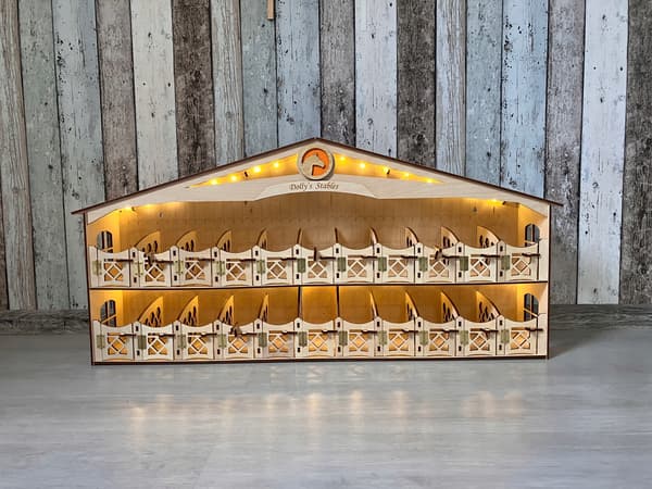 Wooden stable with 22 stalls + lighting