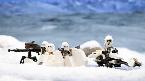 LEGO 75320 Star Wars – Battle Set with a Snowtrooper