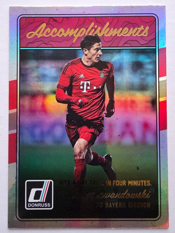 2016–17 Panini Donruss Robert Lewandowski Bayern Munich /MR24
