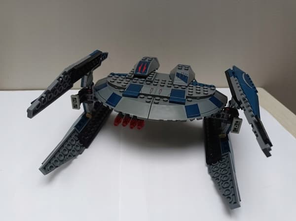 Second-hand LEGO Star Wars 8016 Hyena Droid Bomber