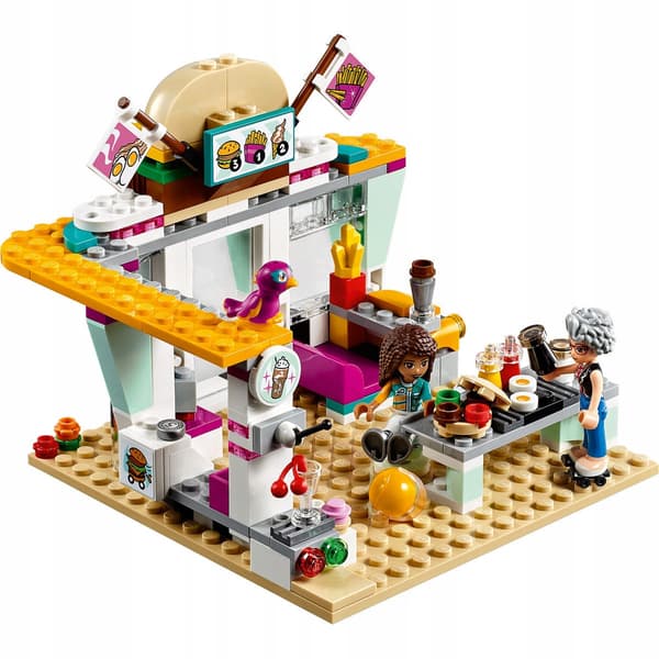 LEGO Friends Racing Restaurant 41349 NEW