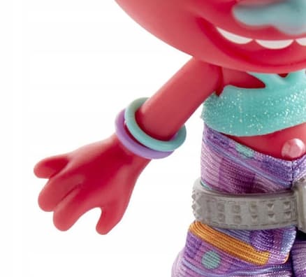 Trolls Figure – Basic Doll, DJ Suki, Hasbro B6561/b7356