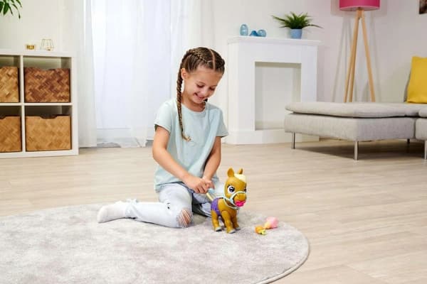 SIMBA PAMPER PETZ PONY INTERACTIVE TOY FOR CHILDREN – DRINKS AND WETS ITSELF