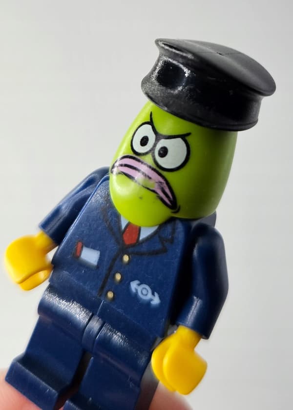 LEGO figure bob015 Bikini Bottom Express Bus Driver DEFECT /