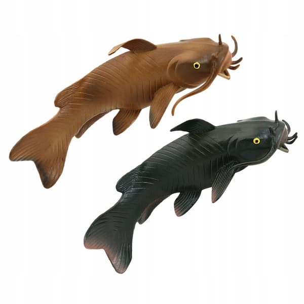 2 DECORATIVE FISH MODELS – REALISTIC COLOURS AND DETAILS