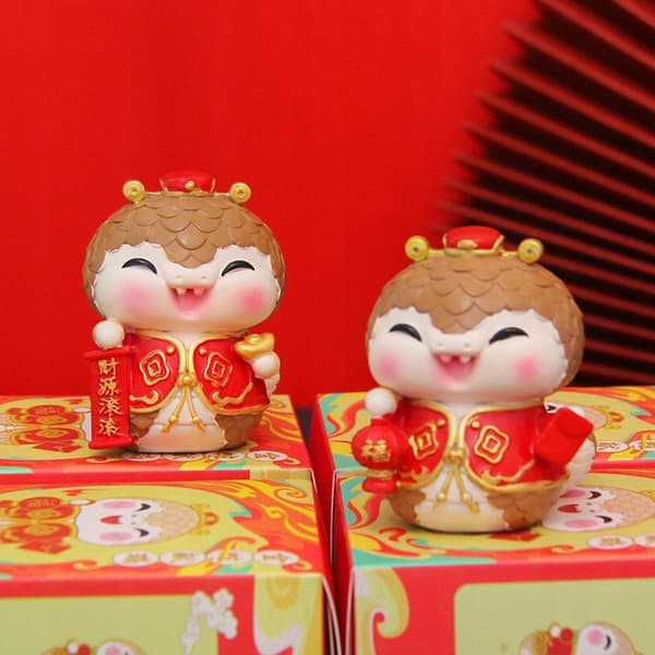 4 Chinese New Year mini snake figurines – a sturdy, creative snake statue