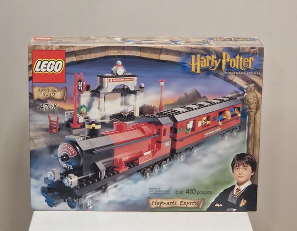 LEGO Harry Potter 4708 The Hogwarts Express