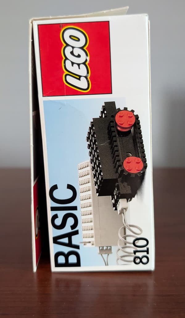 Lego 810 Basic Set with a Motor