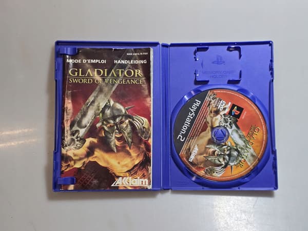 GLADIATOR: SWORD OF VENGEANCE (PS2)