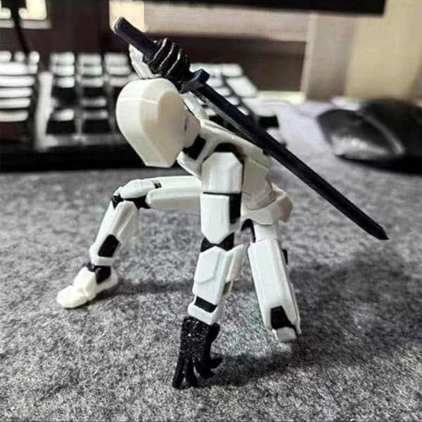 TOYS FEATURING CHARACTERS: ROBOT MODELS WITH MOVABLE JOINTS – REALISTIC cai