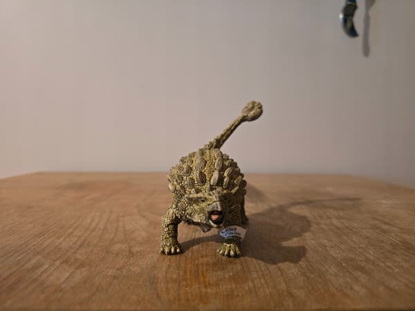 Schleich 15023 Ankylosaurus dinosaur figurine, 2019 model.