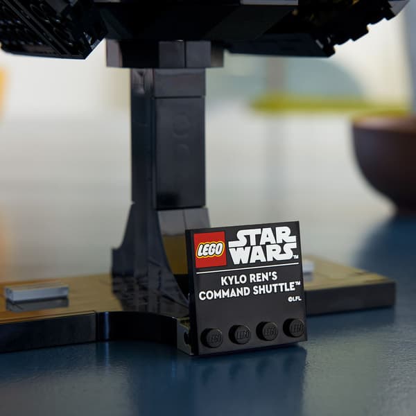 LEGO STAR WARS 75406 KYLO REN’S COMMAND SHUTTLE – STAR WARS ICON