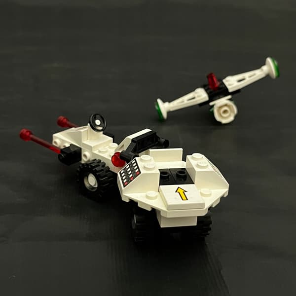 6849 LEGO Space Satellite Patrol