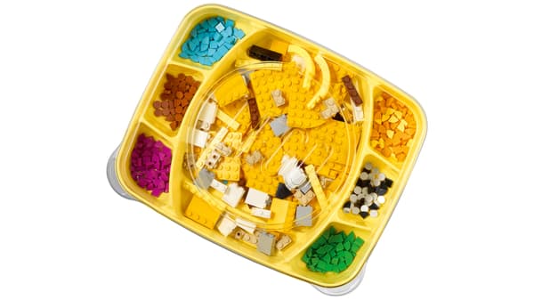 LEGO 41948 DOTS – banana – pen holder