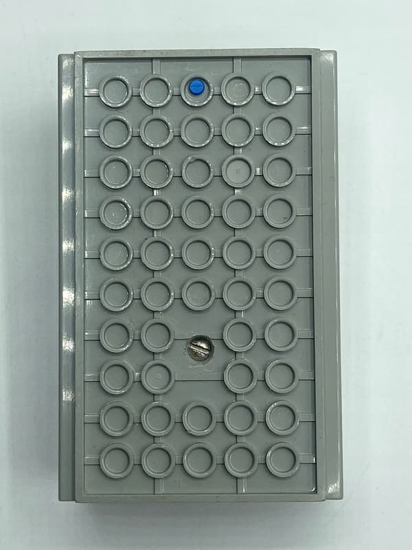LEGO bb0045c03 4.5V B9 battery holder