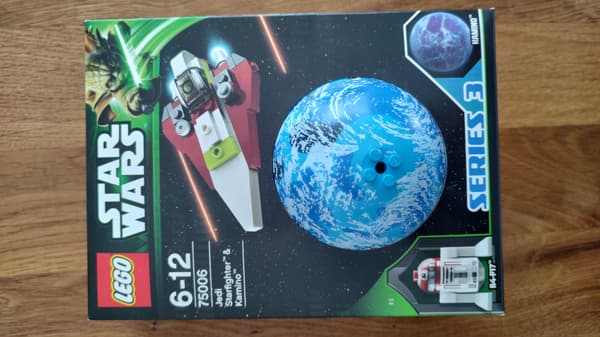 LEGO Star Wars 75006 Jedi Starfighter and Kamiino