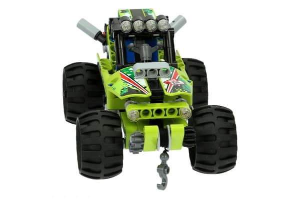 LEGO Technic Desert Racer 42027