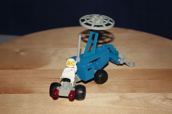 Lego Space 6844 Space Seismological Vehicle
