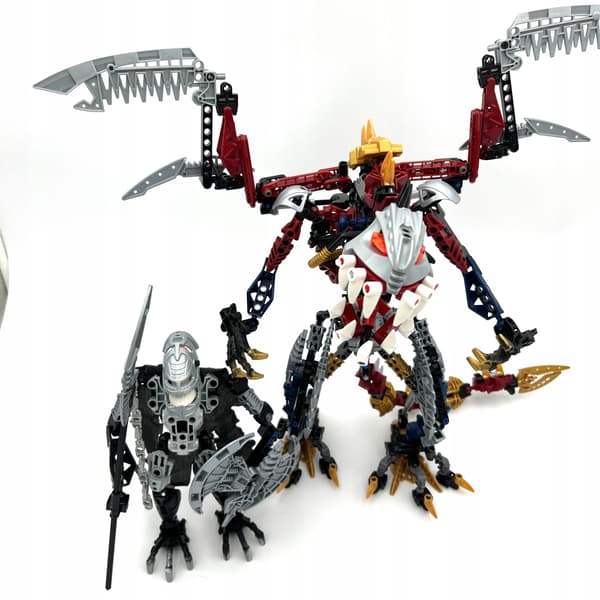 Lego Bionicle 10204 Vezon & Kardas + instructions