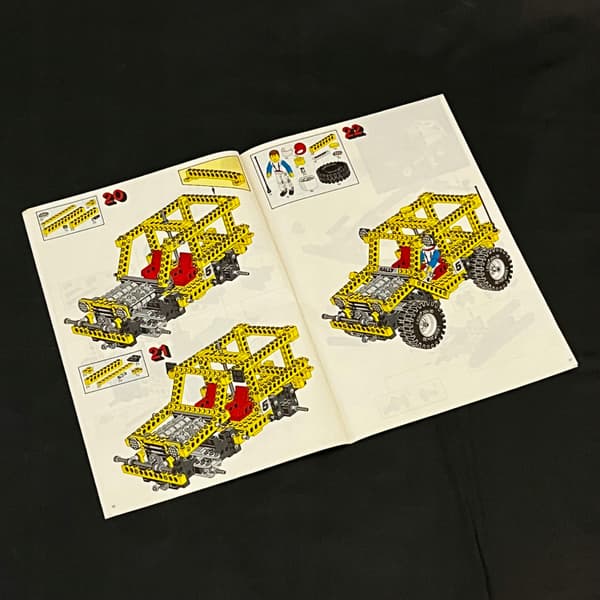 8850 LEGO Off-Road Car