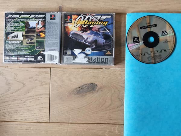 007 Racing PS1