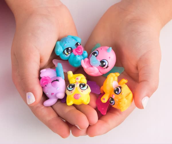 HATCHIMALS FIGURINES – SPRING SET: SPRING BASKET WITH EGGS AND RAINBOW FIGURINES