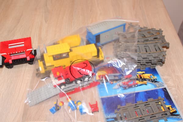 LEGO CITY TOWN TRAIN 4564-2 SET INSTRUCTIONS