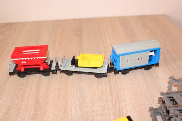 LEGO CITY TOWN TRAIN 4564-2 SET INSTRUCTIONS