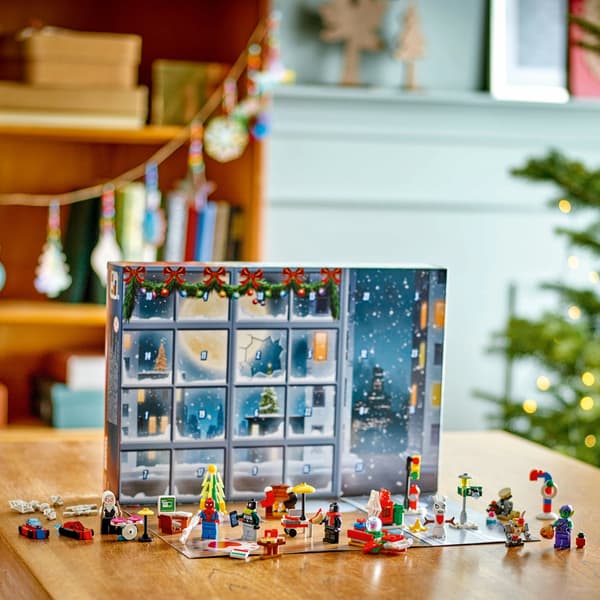 LEGO Marvel 76293 Spider-Man Advent Calendar