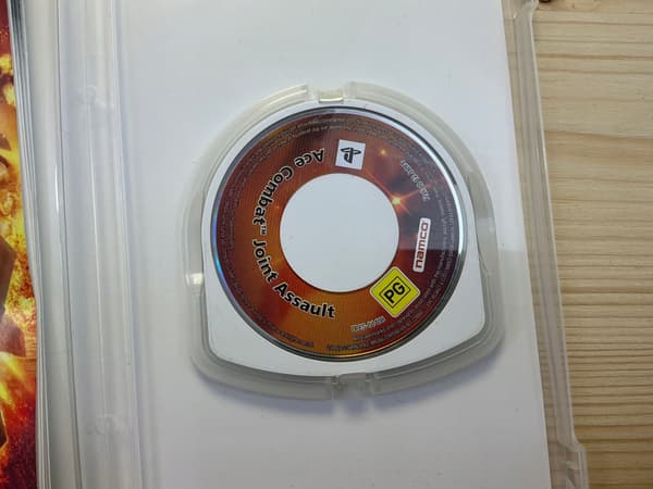 ACE COMBAT JOINT ASSAULT – PSP game disc in very good+ condition, complete set