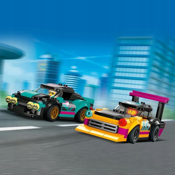 LEGO City 60389 Car Tuning Workshop